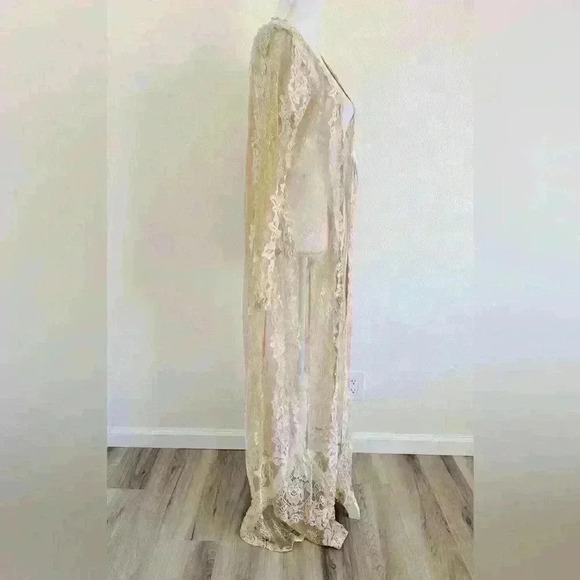 Misguided Premium Lace Maxi Kimono Size 6 - Picture 4 of 10